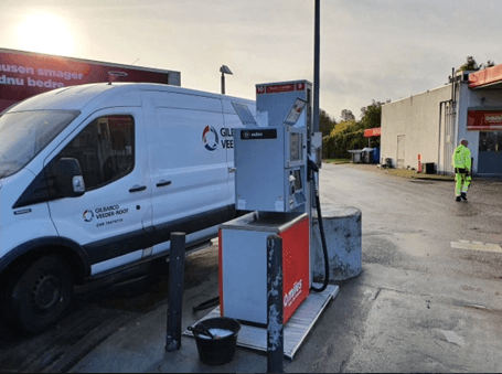 GVR van and technician servicing a dispenser